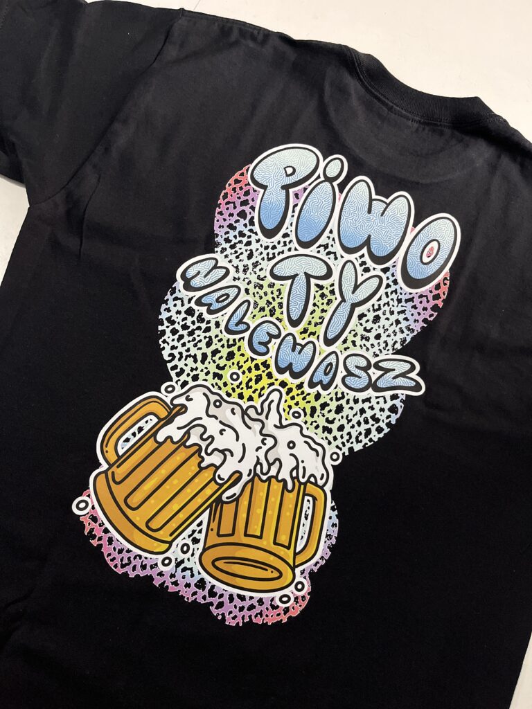 Nadruk sitodruk na koszulkach firmowych i gadżetach reklamowych, event Gdynia, branża turystyczna